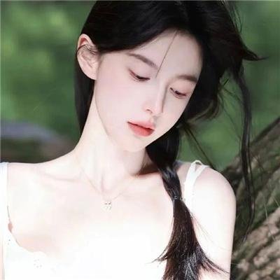 克莱尔的相机